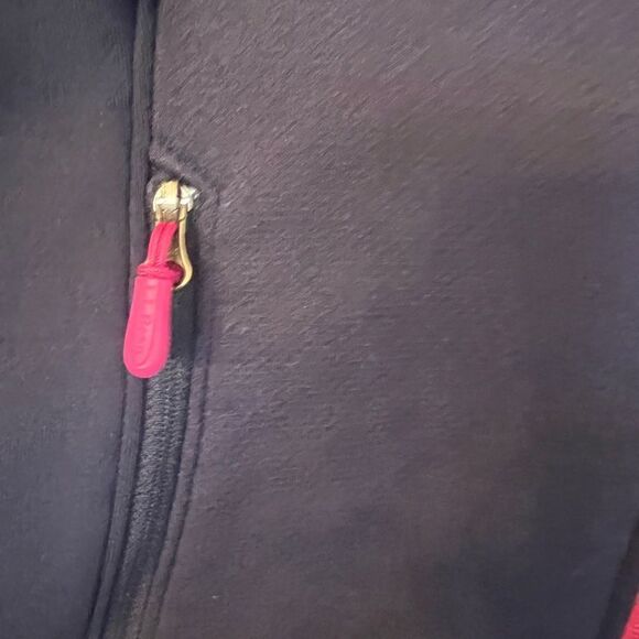 Women’s LL Bean lightweight polyester track sports jacket w pink trim piping. - Picture 7 of 11